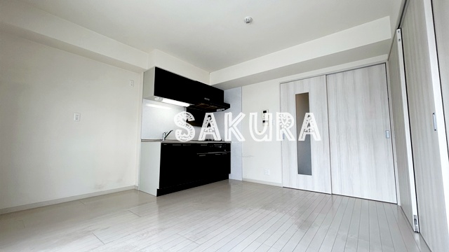 居室・リビング　使いやすい形の為、レイアウトを楽しめます♪