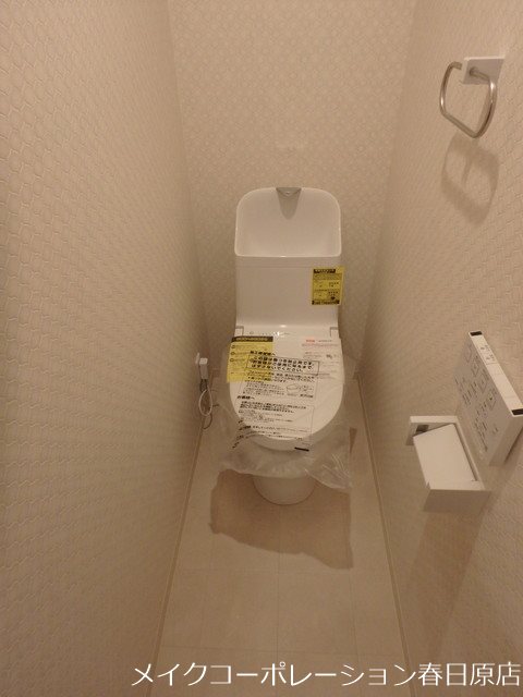 トイレ　写真は同型タイプ