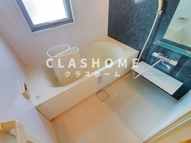 バス・シャワールーム　同物件の別部屋になります。