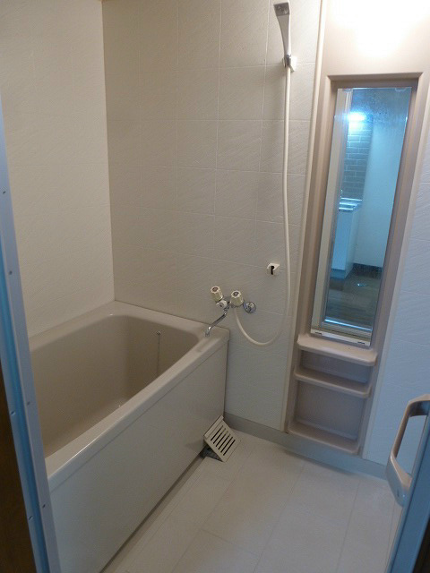 バス・シャワールーム　写真は108号室です（参考）