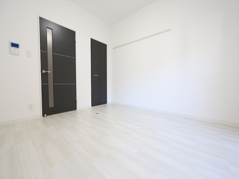 その他部屋・スペース　洋室7.8帖　クローゼット付（収納充実してます）