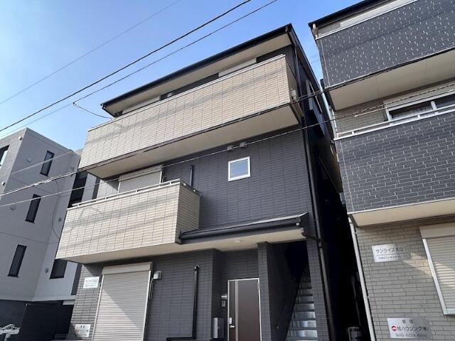 建物外観　新築らしい清潔感ある外観デザイン?