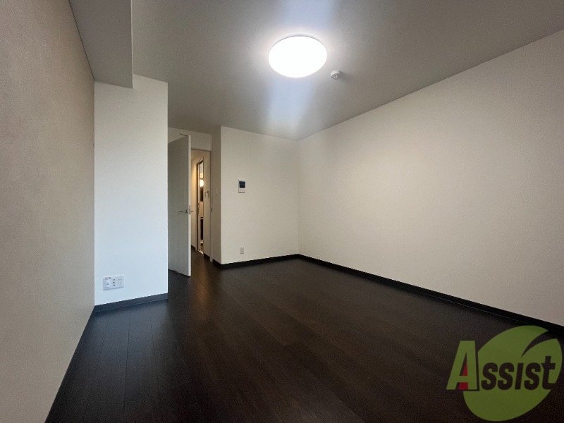 居室・リビング　同仕様施工物件、ルームカラーがホワイトになります。