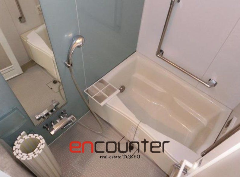 バス・シャワールーム　バス