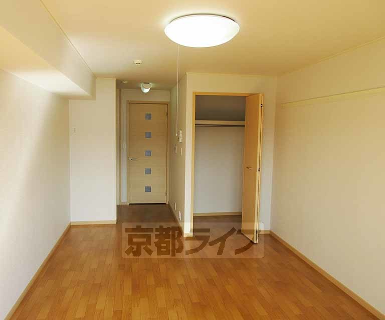 居室・リビング　きれいなお部屋です