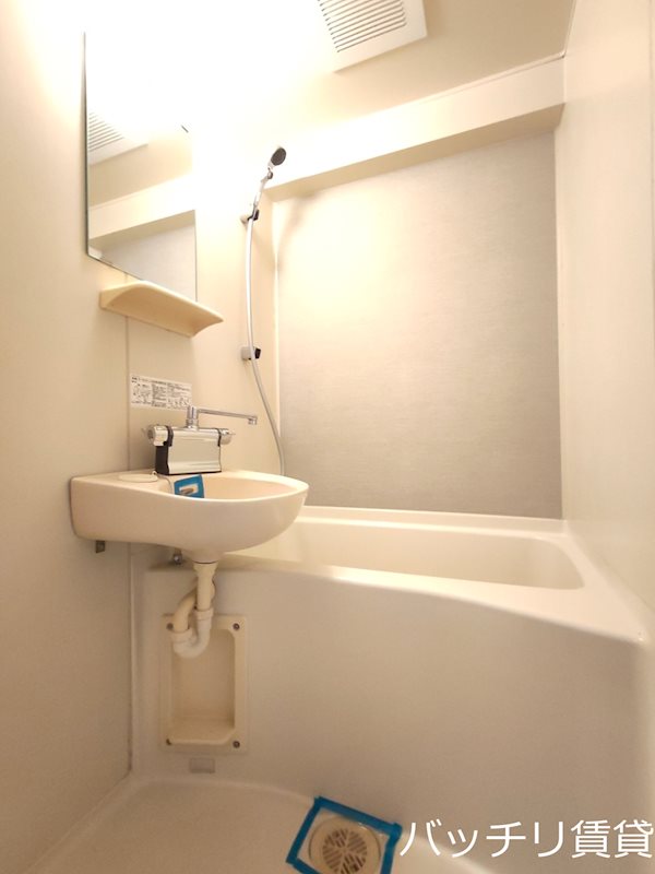 バス・シャワールーム　※別号室イメージの為、現状を優先致します
