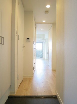 玄関　★見学予約受付中★