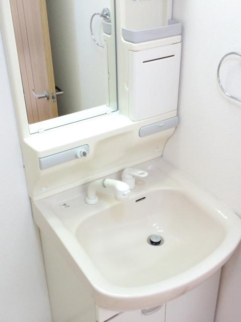 洗面設備　洗面所　※同物件・同仕様画像