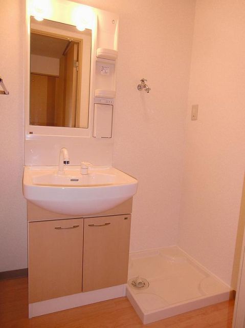 洗面設備　洗面室