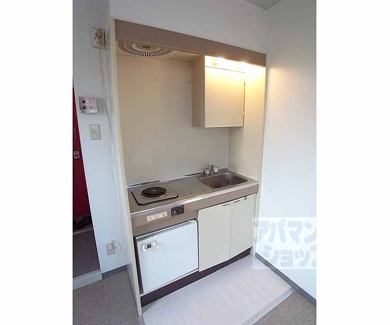 キッチン　キッチンの全体です。