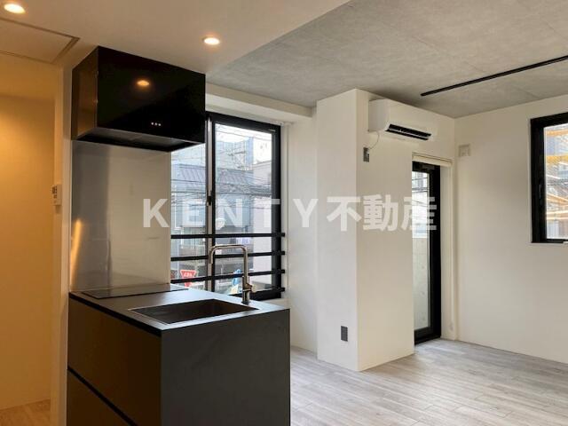 居室・リビング　使いやすい居間です