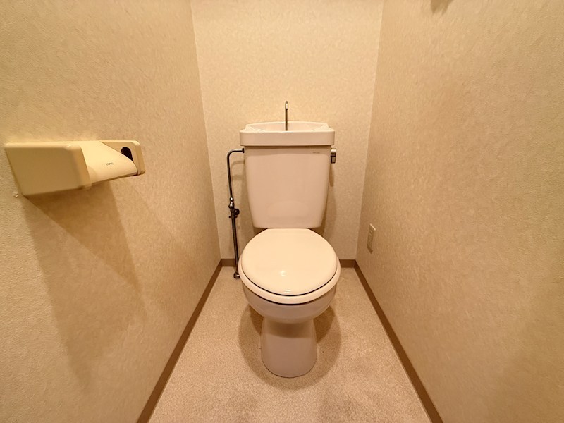 エスリード三宮第3のトイレ写真