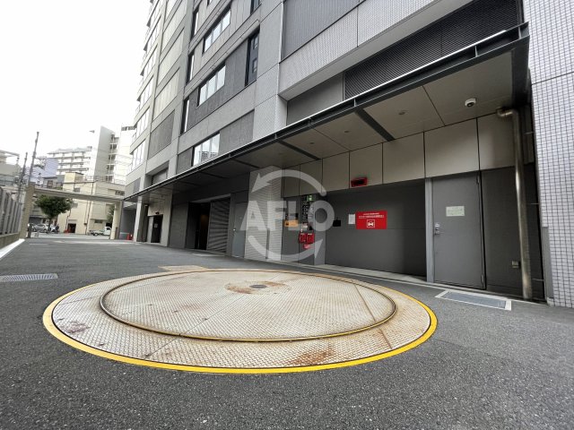 駐車場　クレヴィアタワー中之島　駐車場