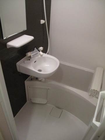 バス・シャワールーム　※他部屋参考写真