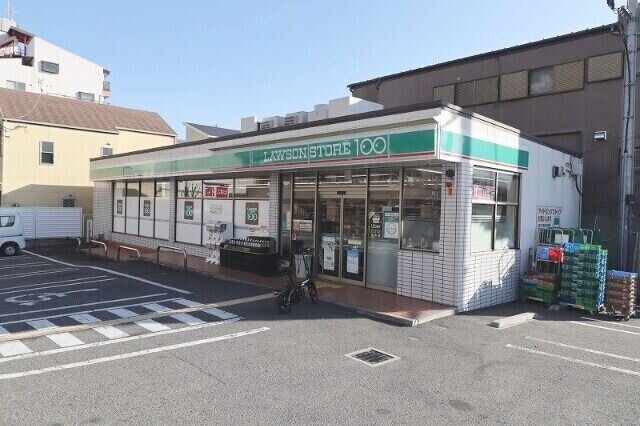 コンビニ　ローソンストア100東成神路三丁目店（コンビニ）まで196m