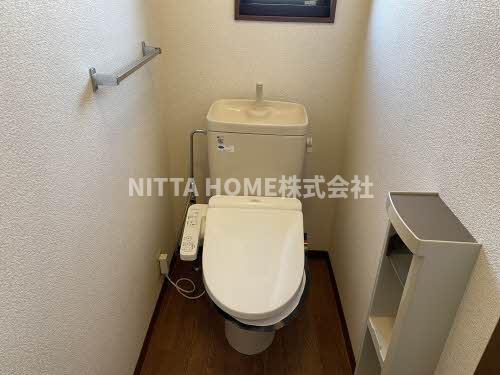 トイレ　ウォシュレット付きのトイレです◇