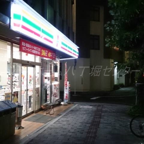 コンビニ　セブンイレブン広島あけぼの通り店（コンビニ）まで54m