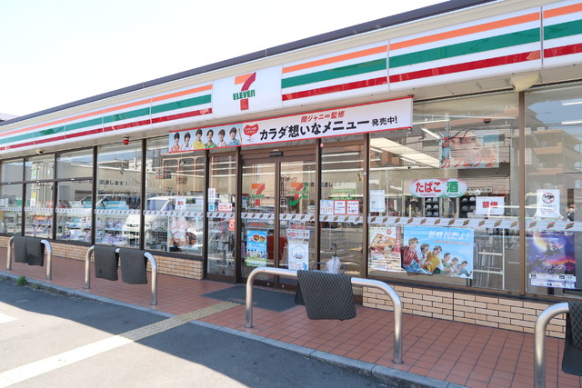 コンビニ　セブンイレブン　草加弁天１丁目店（コンビニ）まで180m