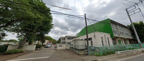 小学校　四街道市立大日小学校（小学校）まで972m