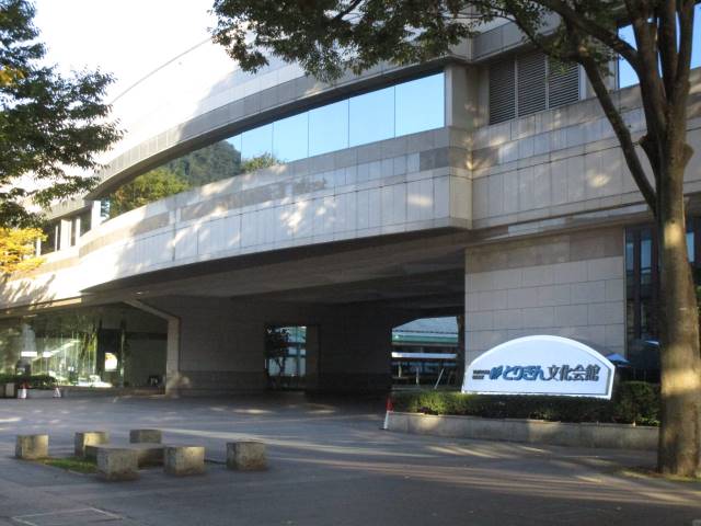 その他　梨花ホール（その他）まで828m