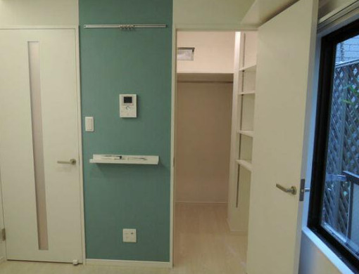 その他部屋・スペース　リビングを別角度から