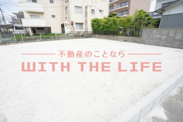 駐車場　車をお持ちの方に嬉しい駐車場付きの物件です
