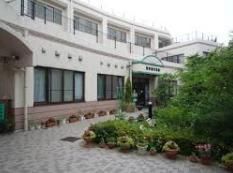 幼稚園・保育園　ナオミ保育園（幼稚園・保育園）まで529m