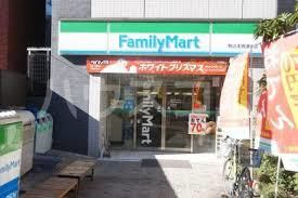 コンビニ　ファミリーマート 駒込本郷通り店（コンビニ）まで268m