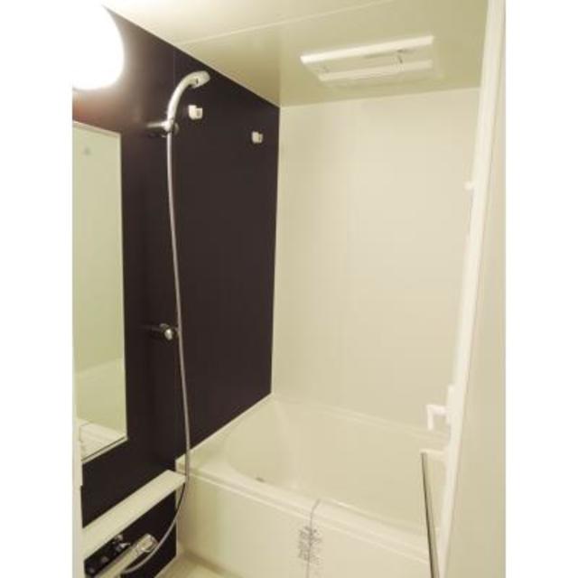 バス・シャワールーム　※写真は同タイプ住戸です。