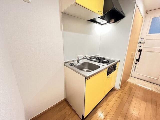 キッチン　2口コンロ・グリル付きキッチン