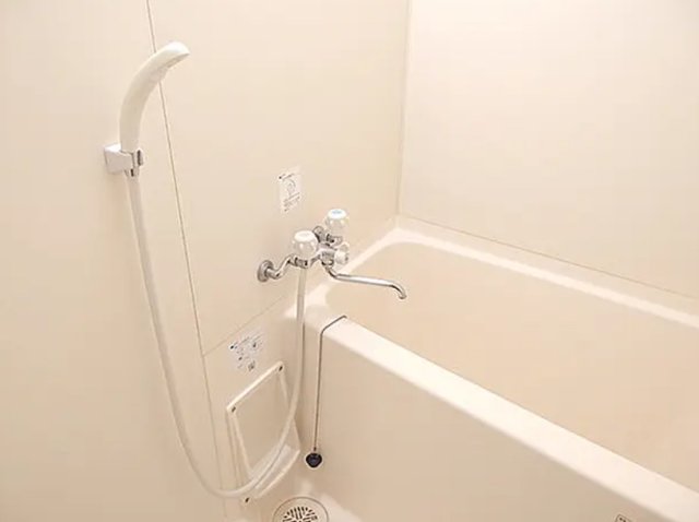 バス・シャワールーム　※別部屋参照