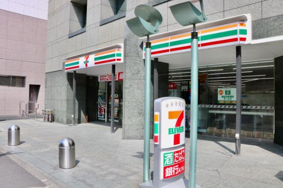 コンビニ　セブンイレブン東神田2丁目店（コンビニ）まで380m