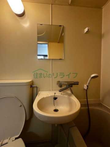 洗面設備　別室参考画像です