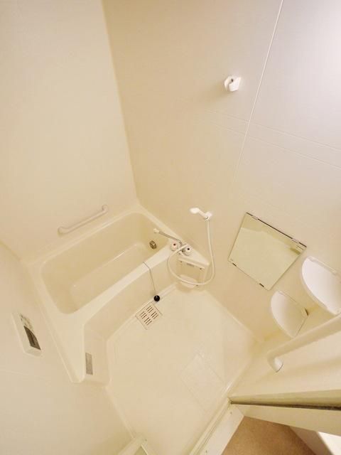 バス・シャワールーム　※別部屋参照※異なる場合は現状優先