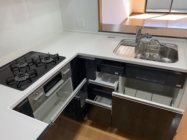 キッチン　※別部屋のお写真になります