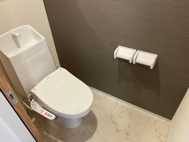 トイレ　シャワー付トイレ