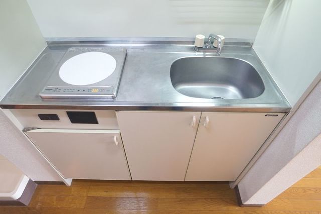 キッチン　参考写真（同建物別部屋）