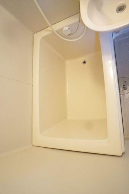 バス・シャワールーム　参考写真（同建物別部屋）