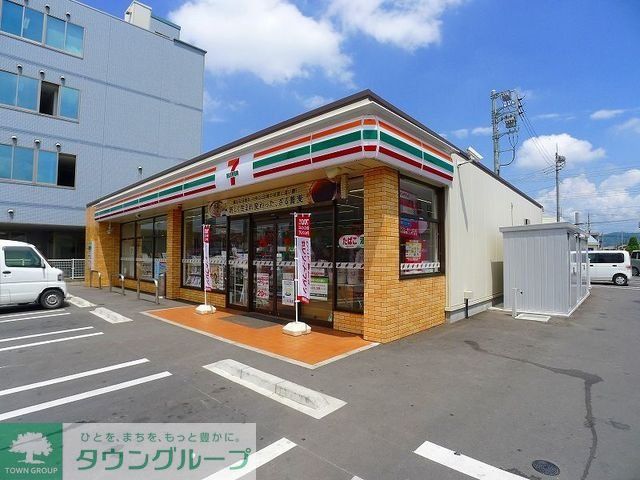 コンビニ　セブンイレブン太田市新井町店（コンビニ）まで780m