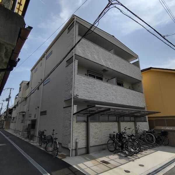 阪急宝塚線 庄内駅 徒歩13分 築6年