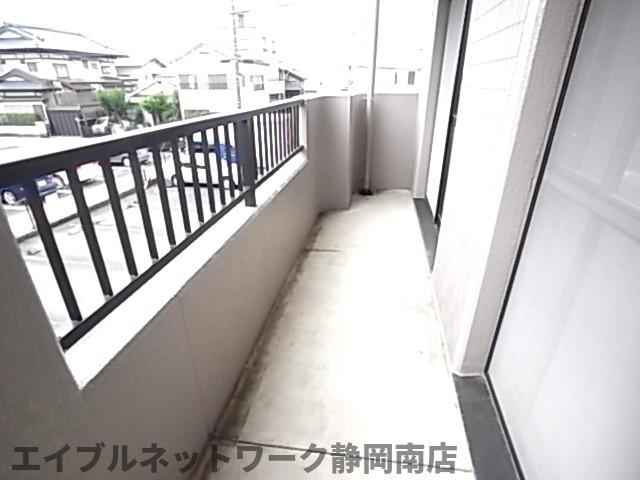 バルコニー　イメージ