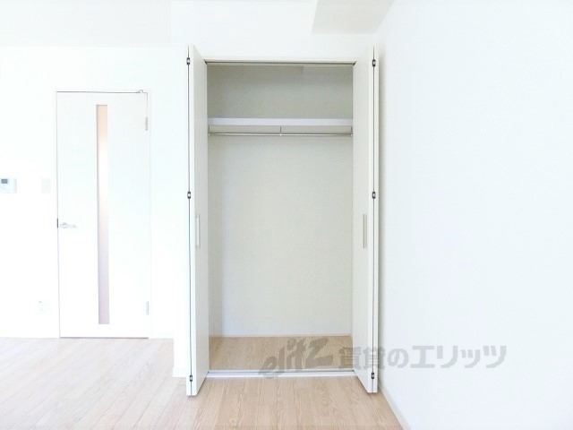 グランレブリー御所西の内装写真