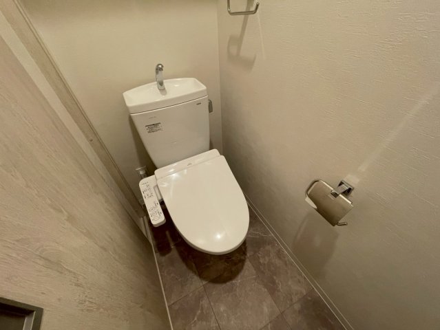 リブネスコート西宮鳴尾のトイレ写真