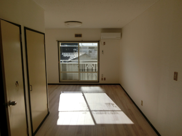 AXIV IIの居間写真