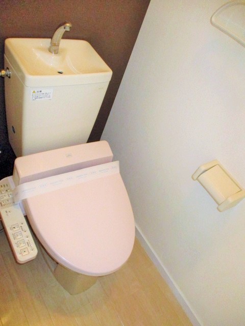 ラポールヤナセのトイレ写真