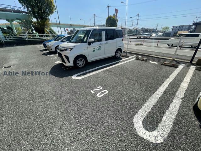 【o-heドリューの駐車場】