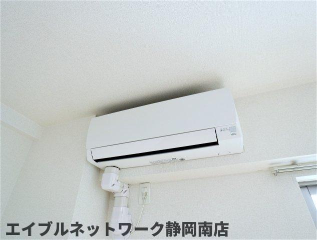その他設備　エアコン付きで快適♪