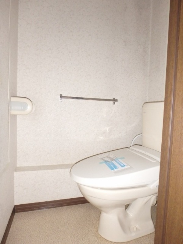 トイレ　図面と現状に相違がある場合には現状を優先