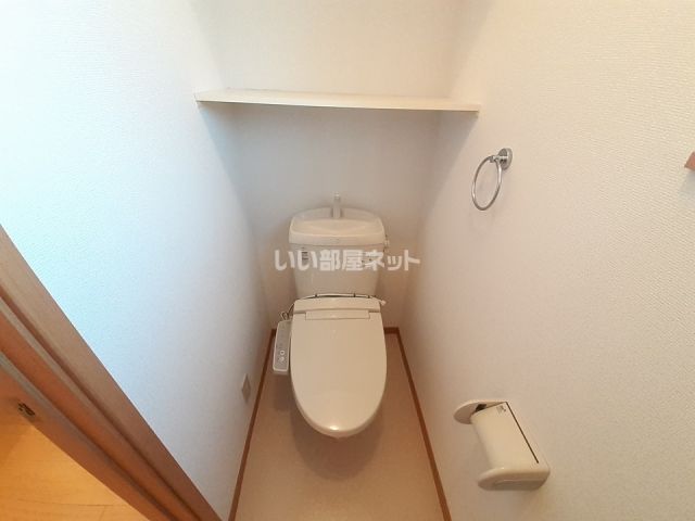 【いちごの村のトイレ】