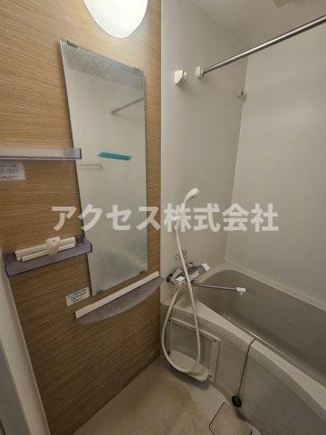 【横浜市南区白妙町のマンションのバス・シャワールーム】